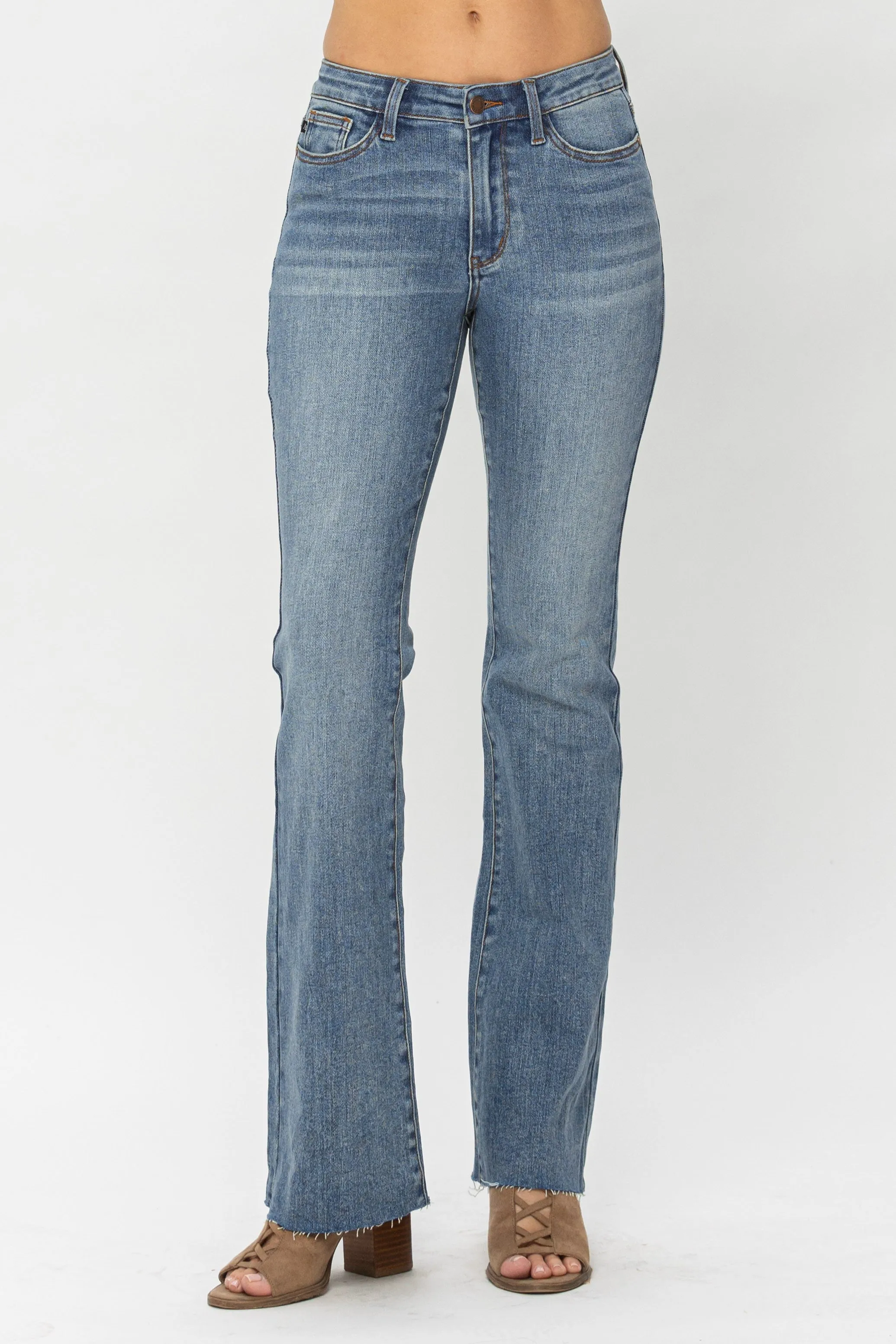Med-Rise w/Raw Hem Bootcut