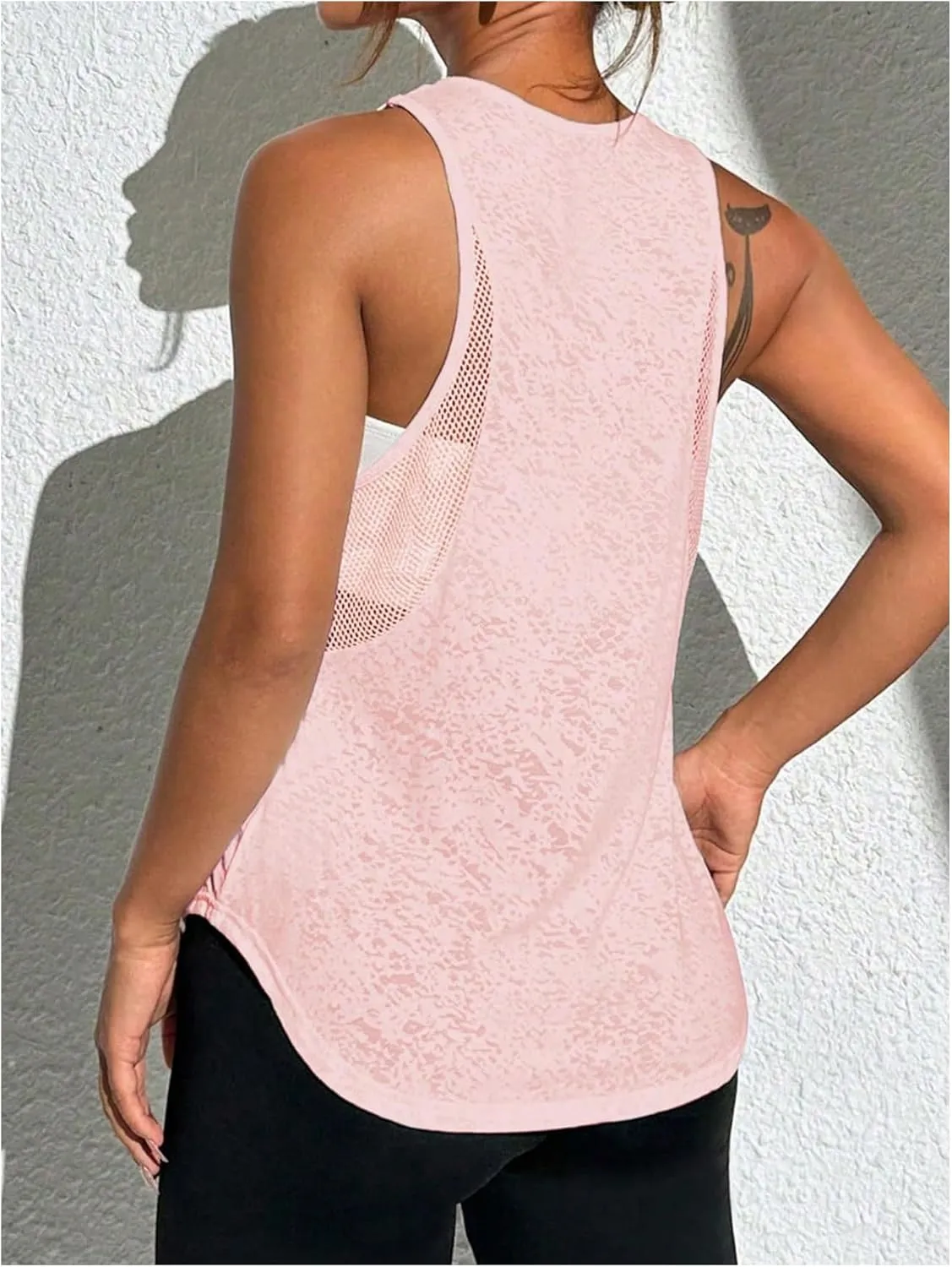 OYOANGLE Women's Mesh Workout Tank Top Athletic Running Sleeveless Shirts Yoga Gym Tops