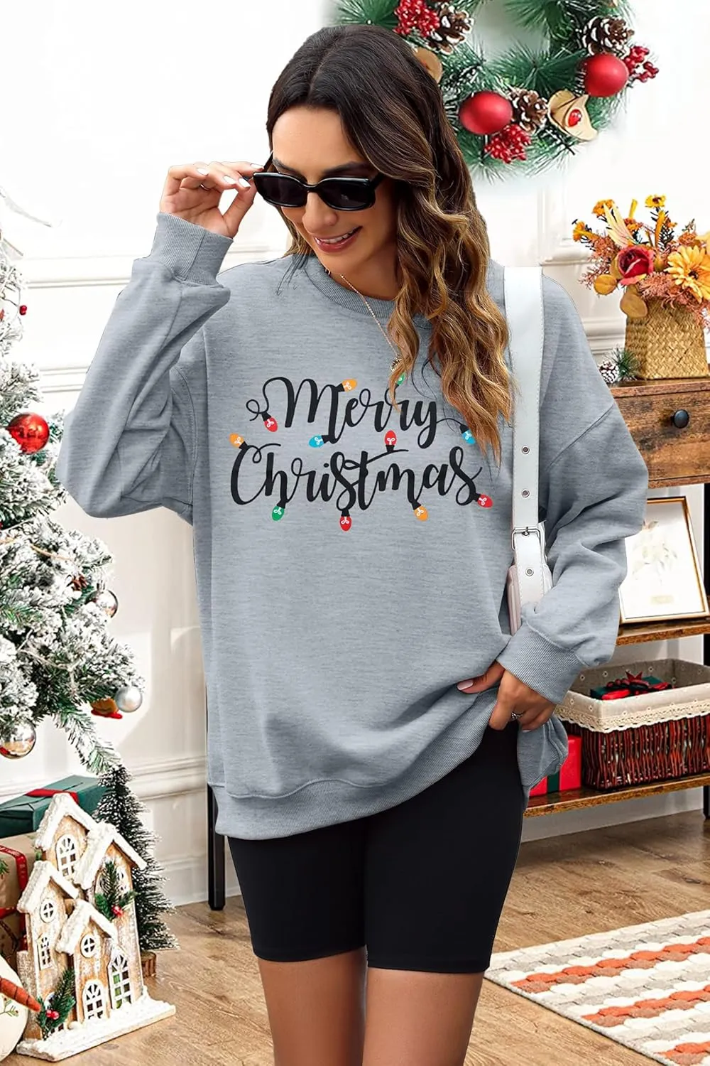 SUPEYA Women's Merry Christmas Oversized Pullover Sweatshirt With Lights - Holiday Xmas Sweater Top